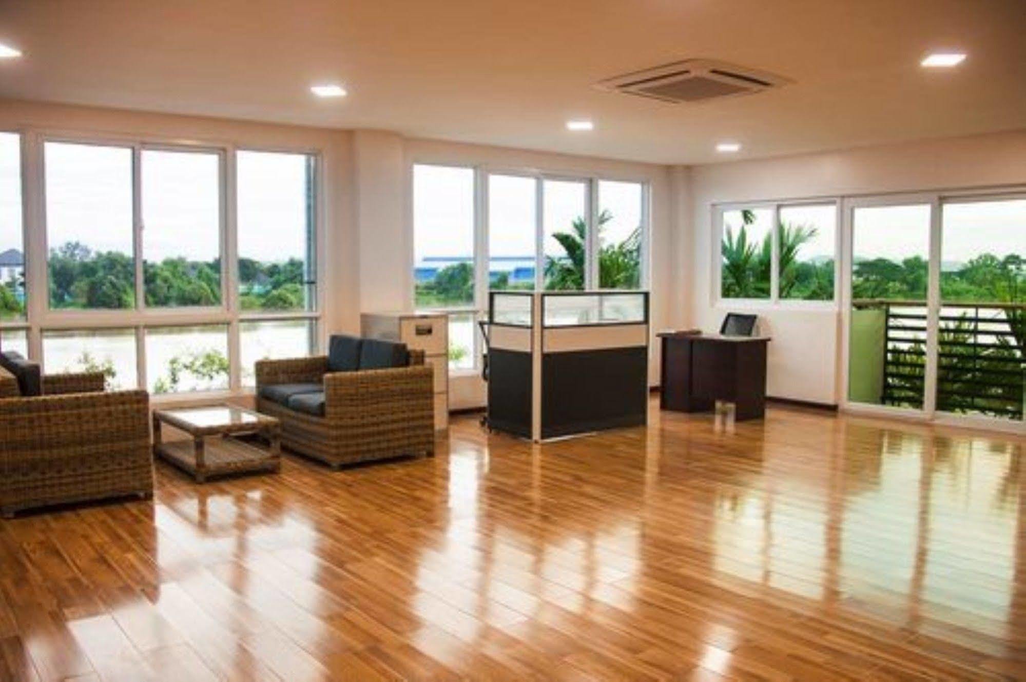 Hotel Sincere Smile Янгон Екстер'єр фото